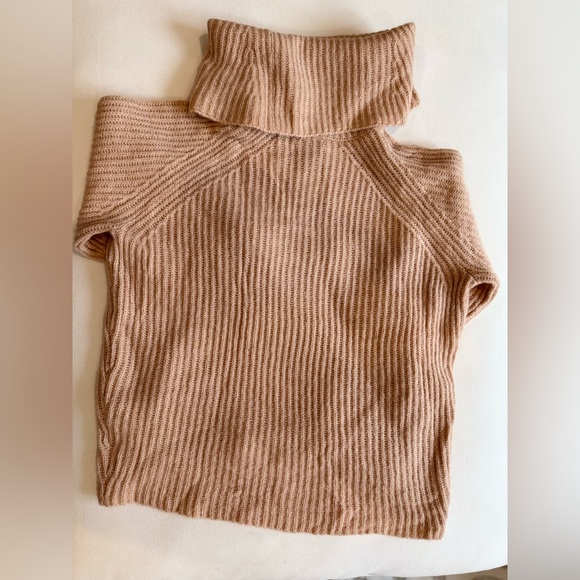 NWT - J.Crew Sweater - Size Small - Picture 3 of 5